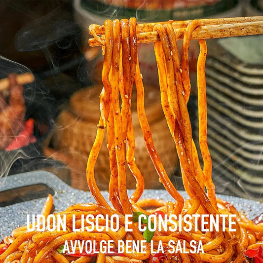 Udon saltati in padella(salsa piccante speziata) 240G